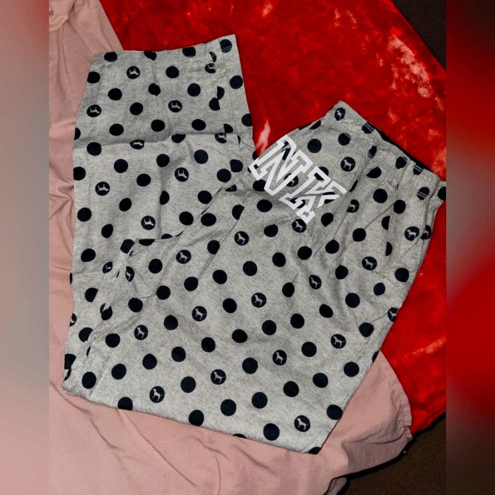 Vs pink flannel sleep pants, size large.